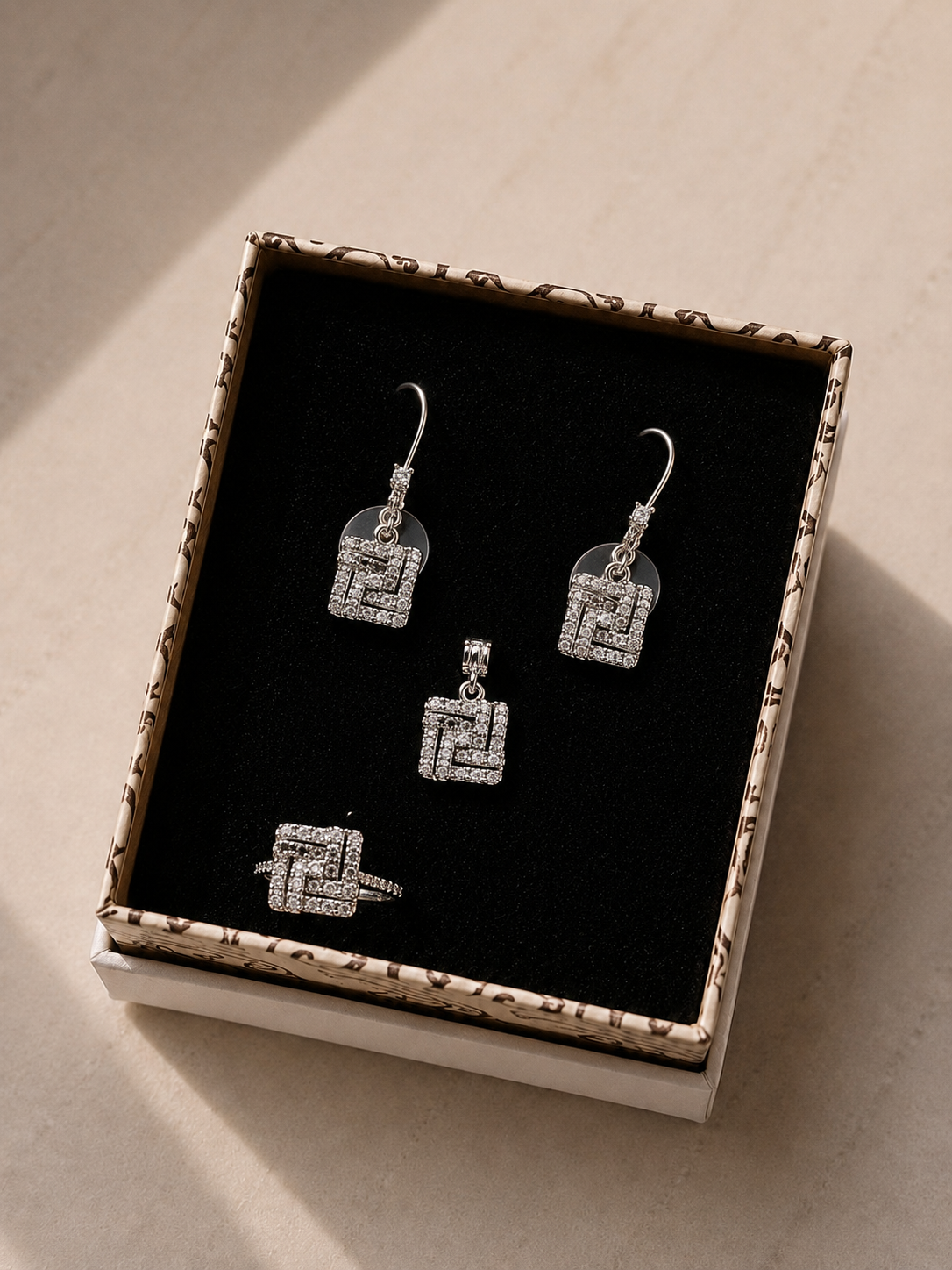 نیم ست تمام جواهری نقره
